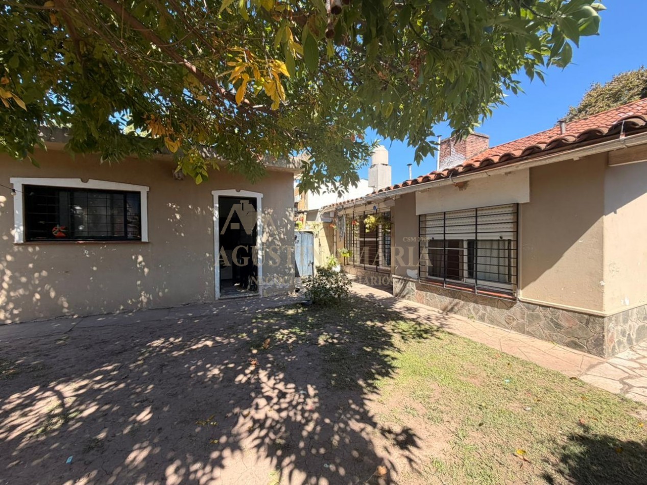 VENTA CASA 5 AMBIENTES - MUÑIZ 