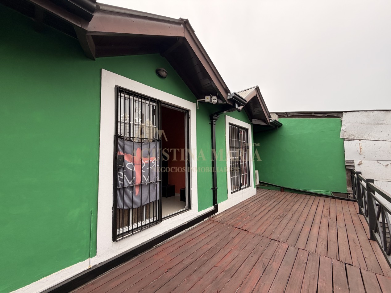 VENTA PH 4 AMBIENTES LOS POLVORINES