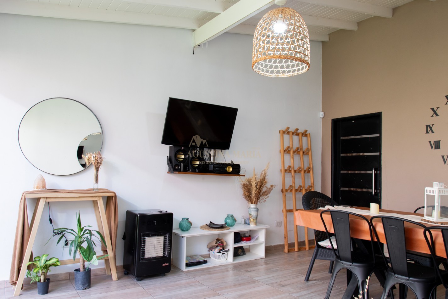 VENTA CASA 3 AMBIENTES GRAND BOURG