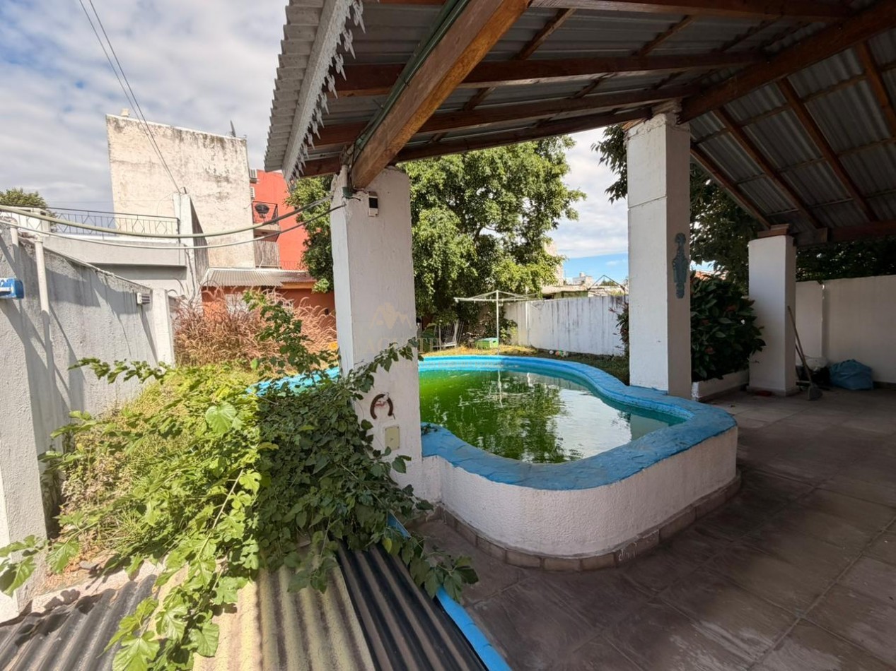 VENTA CASA 3 AMBIENTES CON PATIO SAN MIGUEL