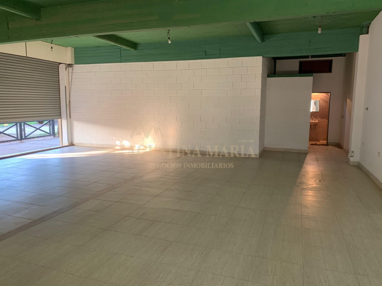 Venta Local y 4 departamentos Jose C Paz