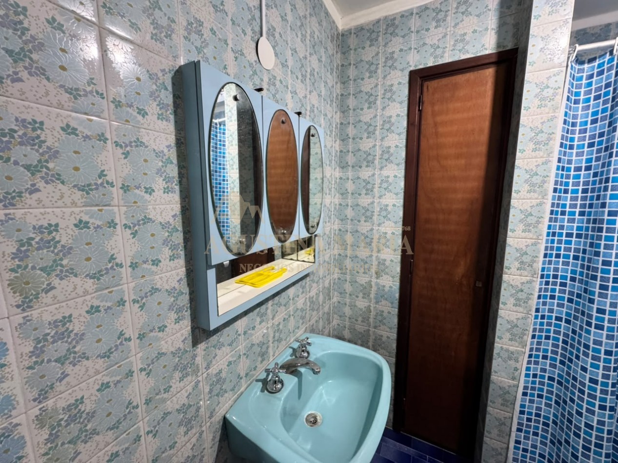 ALQUILER CASA 4 AMBIENTES APTO PROFESIONAL