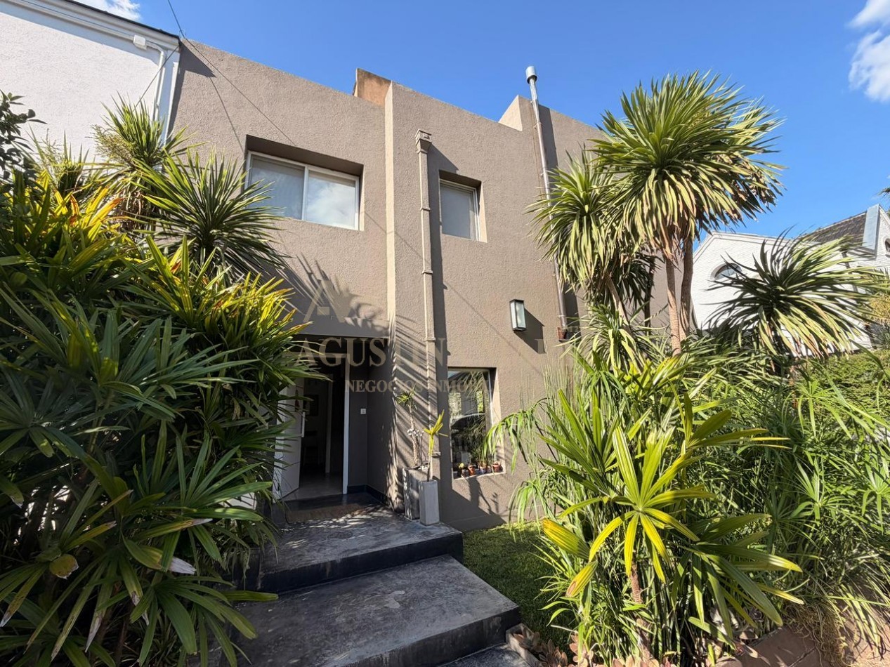 VENTA CASA 5 AMBIENTES BELLA VISTA 