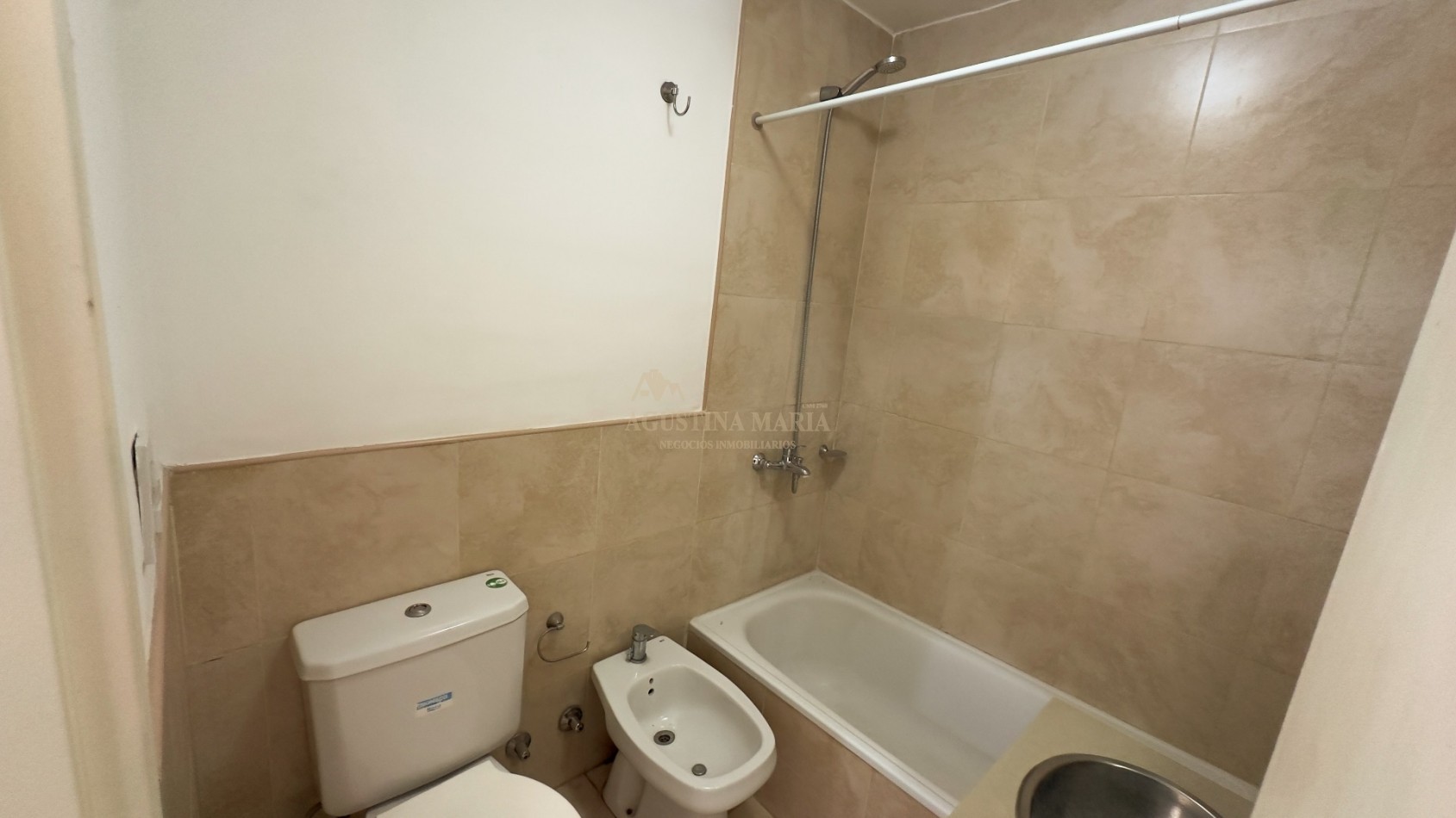 Departamento APTO CREDITO de 3 Ambientes en Venta en San Miguel con Cochera