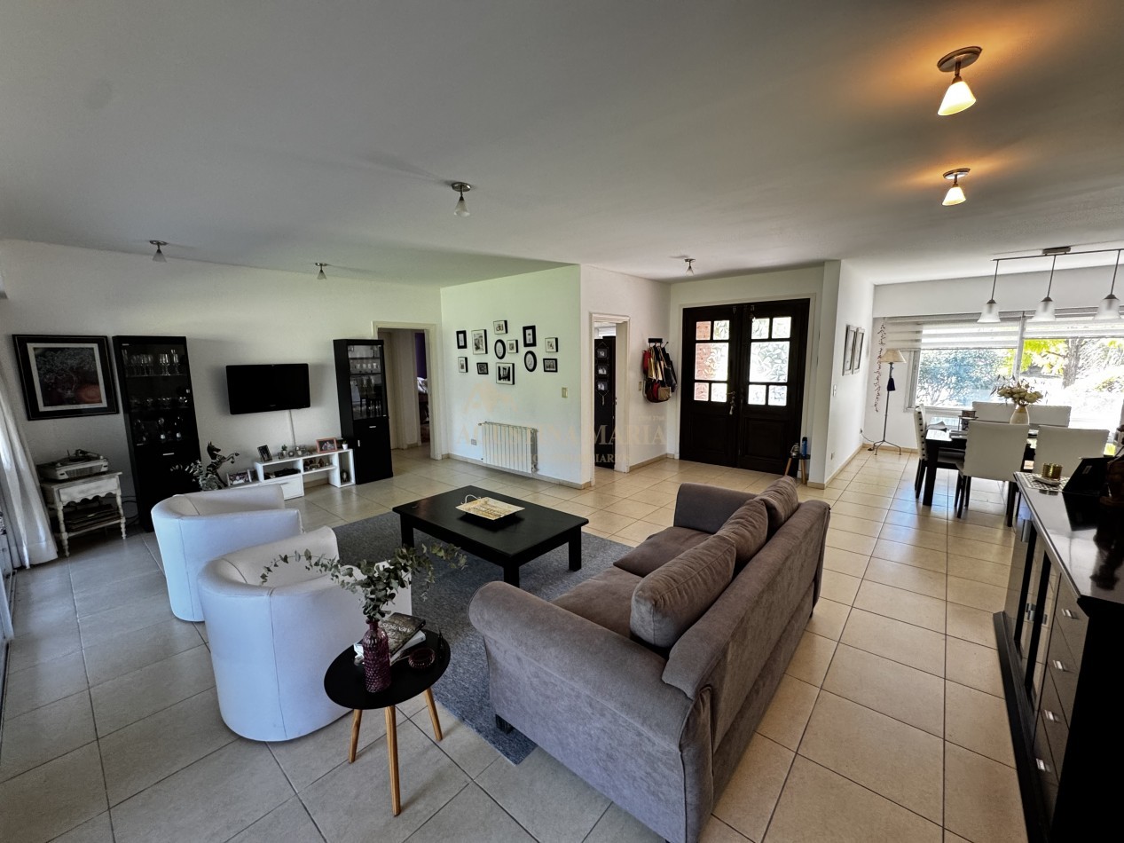 CASA 5 AMBIENTES ALTOS DE MANZANARES