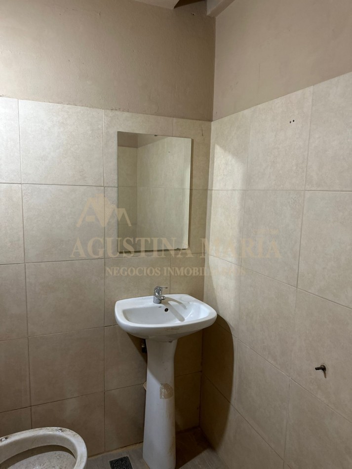 CASA 4 AMBIENTES CASA-DEPARTAMENTO -LOCAL SAN MIGUEL  