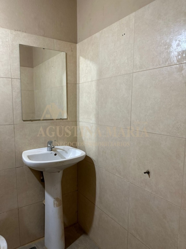 CASA 4 AMBIENTES CASA-DEPARTAMENTO -LOCAL SAN MIGUEL  