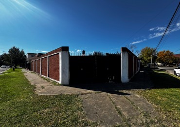 VENTA CASA 3 AMBIENTES CON PATIO Y QUINCHO