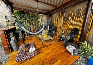 Venta de casa de 4 Ambientes