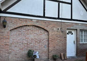 VENTA CASA 4 AMBIENTES 