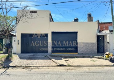 VENTA CASA DE 8 AMBIENTES CON LOCAL JOSE C PAZ