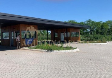 LOTE BARRIO VILLAGE PLAZA BELLA VISTA