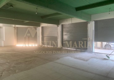 Venta Local y 4 departamentos Jose C Paz
